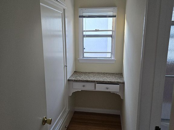 5th image of 2040 S Beverly Glen Blvd APT 9