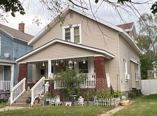 1306 Davis Ave NW, Grand Rapids, MI 49504