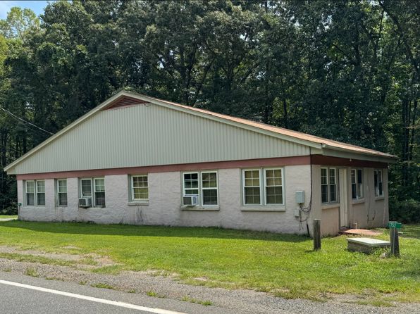 7752 W River Rd #7752