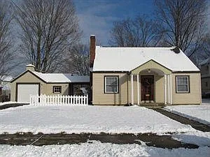 771 Laurel St photo 1