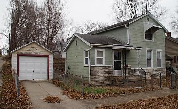 2nd image of 808 N 6th St