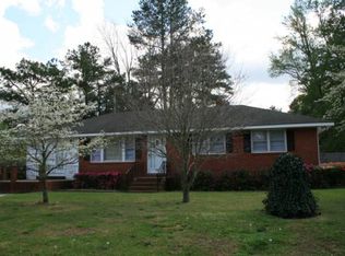 1304 E 13th St, Lumberton, NC 28358