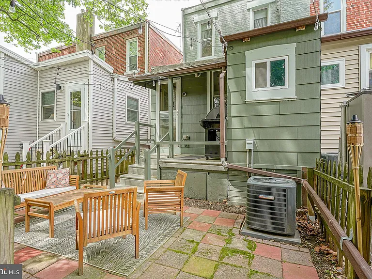 6 E Collings Ave — Photo 29
