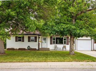 513 50th St S, Great Falls, MT 59405