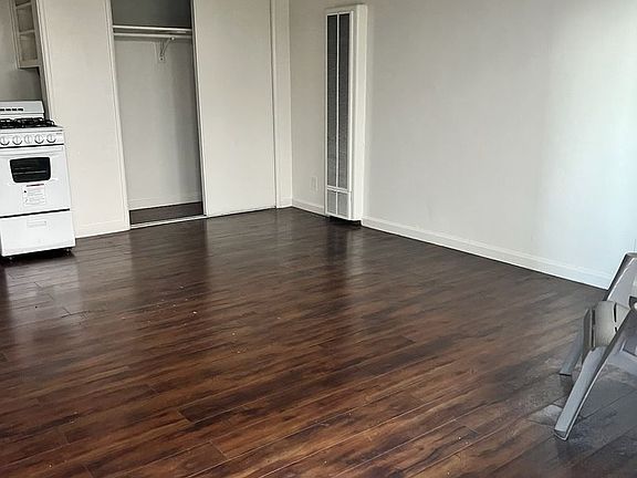 5th image of 18326 Napa St APT 2