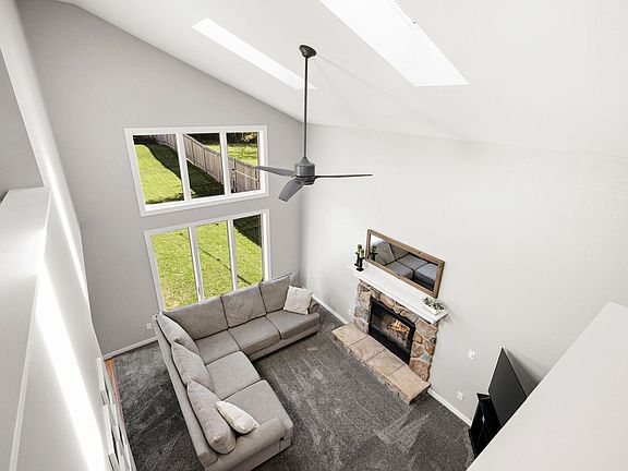 5th image of 3137 Bradbury Rd