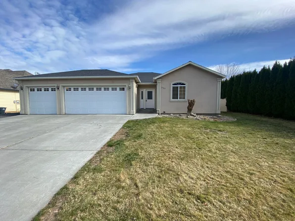 325 N Crestview Dr, Moses Lake, WA 98837