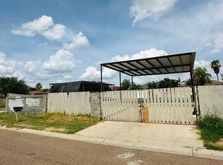 2001 Poza Rica Dr, Laredo, TX 78046