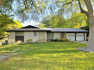 306 One Oak Dr, San Antonio, TX 78228