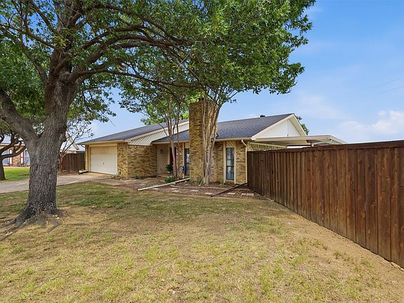 4th image of 7213 Bradford Pl