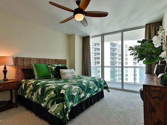 5th image of 231 Riverside Dr Unit 2608-1