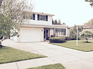 101 Organ Cres, Buffalo, NY 14224