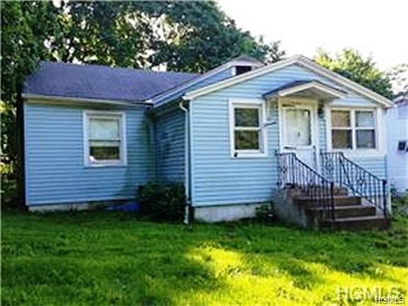 3rd image of 24 Harvard Dr