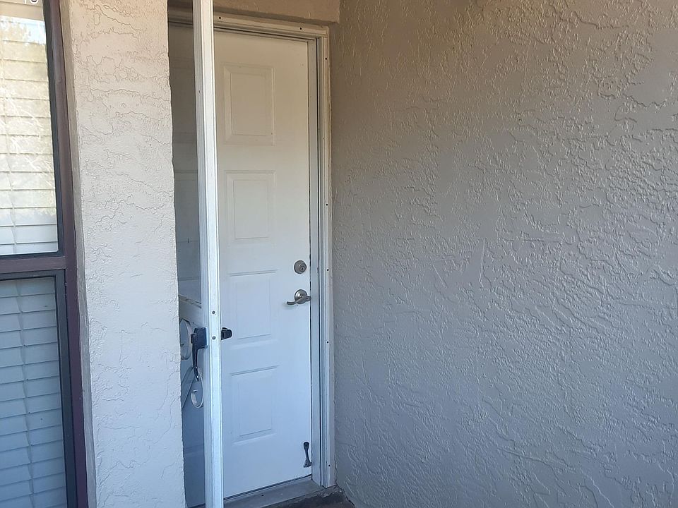 1st image of 1011 Clearmont St NE #2042