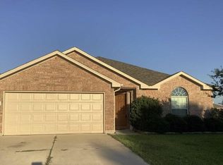 100 Inman Dr, Hutto, TX 78634