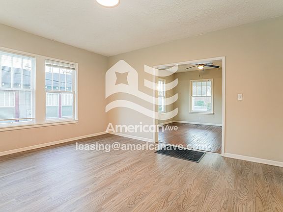 1207494_003_living_room_3.jpg