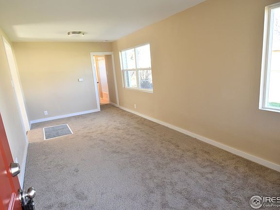 3rd image of 115 Locust St