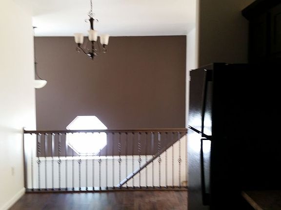 5th image of 830 N 16th St