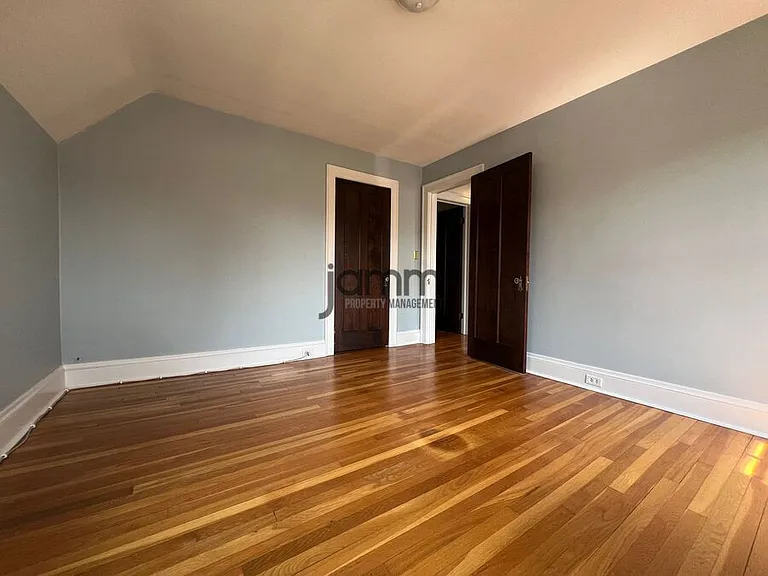 2551 Charney Rd — Photo 21