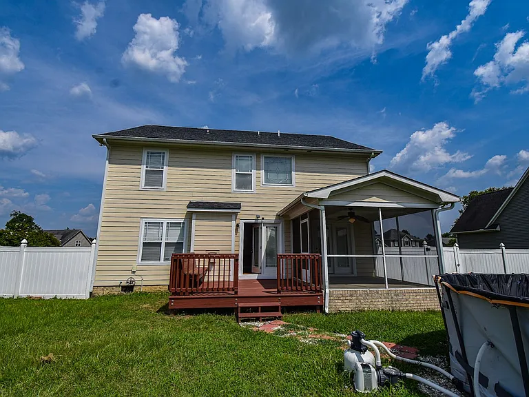 193 Wind Brook Ct — Photo 31