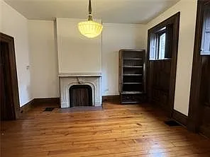617 Avery St — Photo 8