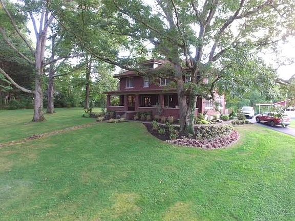 3rd image of 1134 Maple Ave