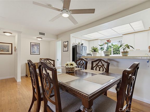 3rd image of 1404 Stanford Ave