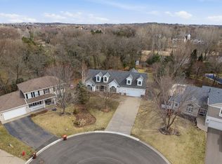 10389 Fox Run Rd, Woodbury, MN 55129