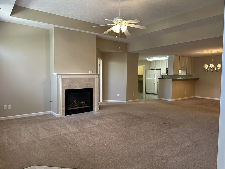 7686 Briarstone Ln — Photo 28
