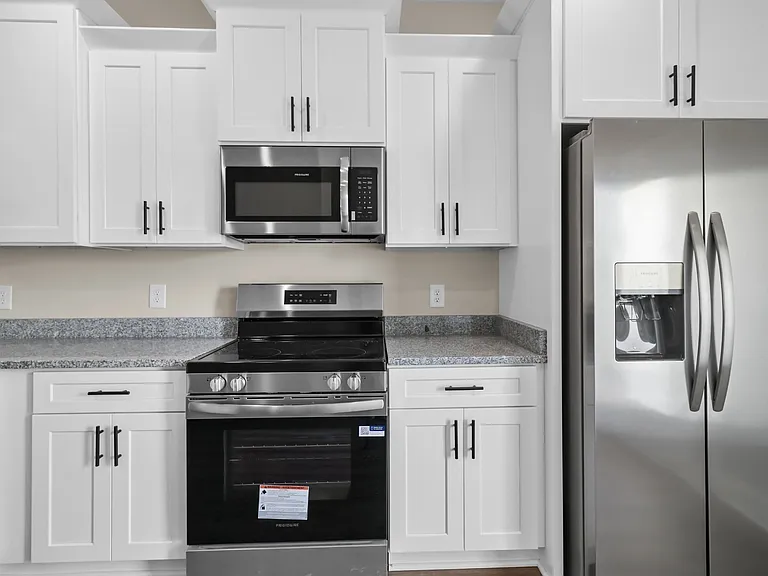 1011 Oak St #B — Photo 7