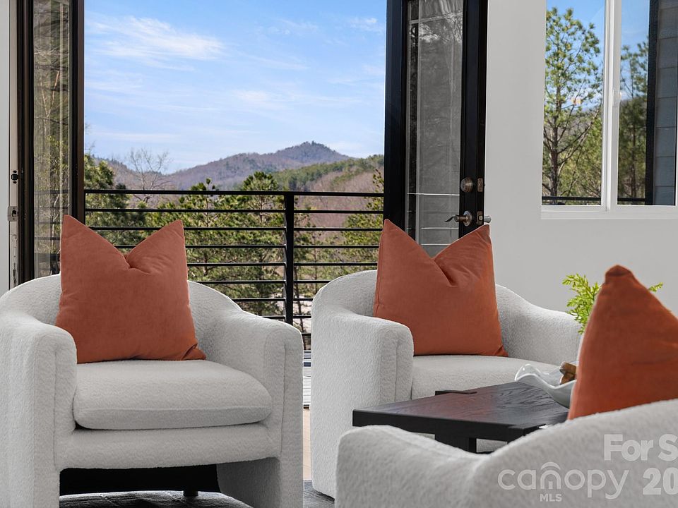 1st image of 74 Jeranna Rd