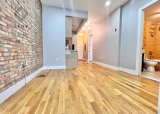 5th image of 22 Rogers Ave #3B