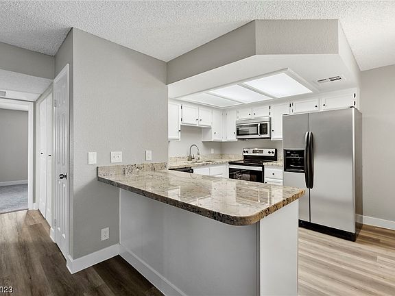 4th image of 1000 Falconhead Ln Unit 202