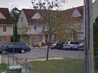 218 5th St, Lakewood, NJ 08701