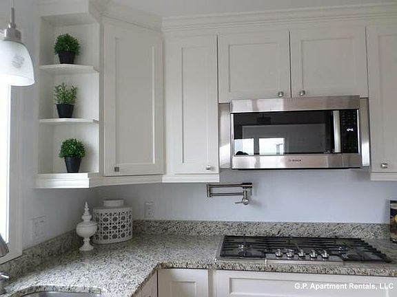 2nd image of 232 Prospect Ave Unit 1