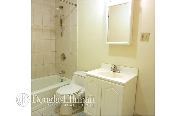Rented by Douglas Elliman | media 21
