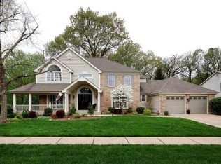 753 Carman Oaks Ct, Ballwin, MO