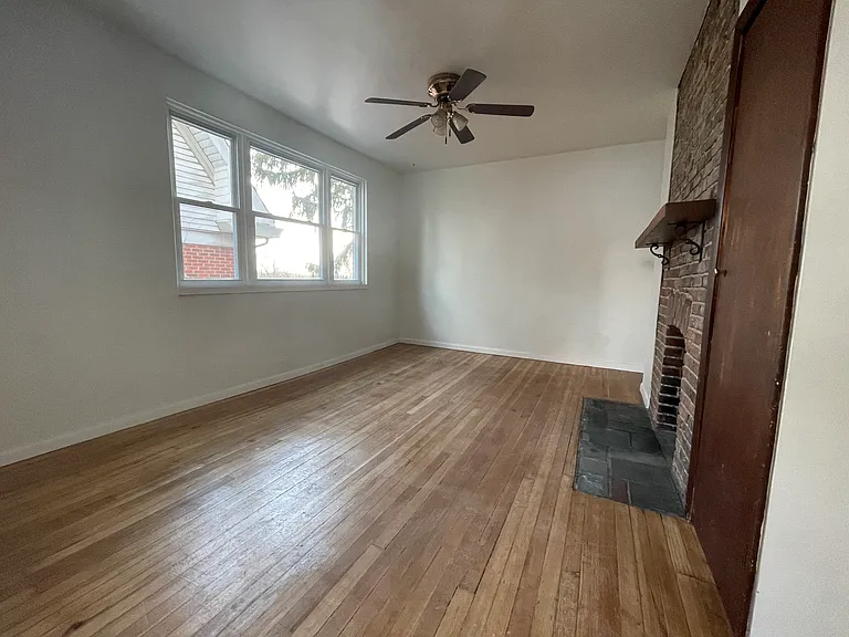 309 Kirk Ave #2 — Photo 4