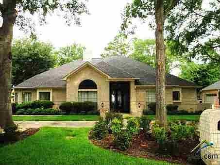 1st image of 6605 Hollytree Dr