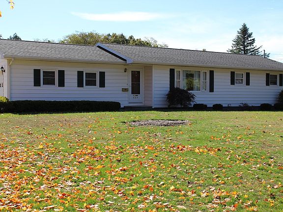 2nd image of 467 Salem Dr