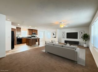 2018 Lark Ln NW, Stewartville, MN 55976