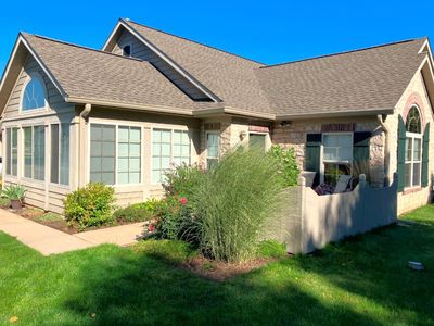 2593 Bluestone Cir, Kalamazoo, MI, 49009