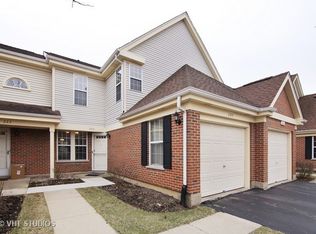 220 White Branch Ct, Buffalo Grove, IL