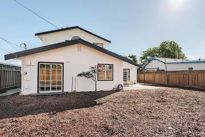 39986 Barbara St — Photo 55
