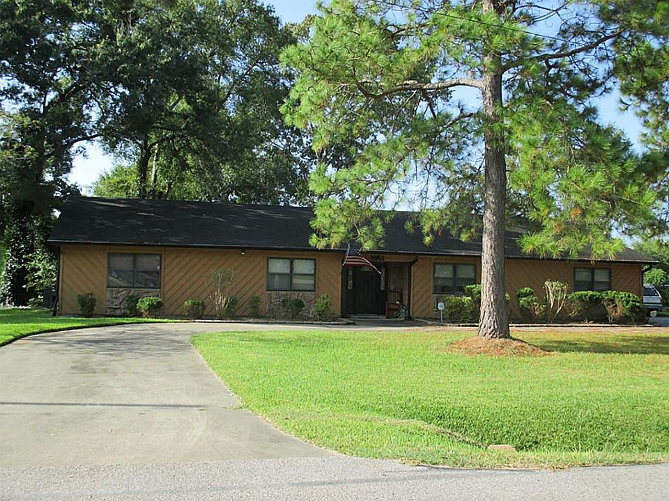 1st image of 2661 Loganberry Cir