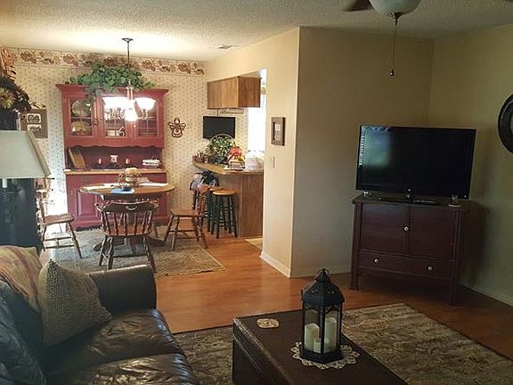 5th image of 9027 Camino Villa Blvd