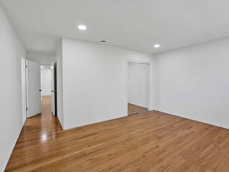 4029 Park Blvd — Photo 14
