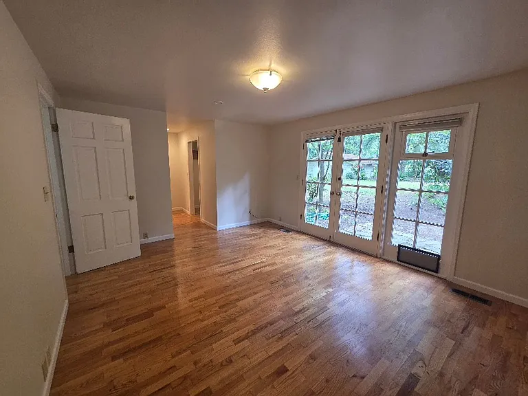 3243 134th Ave NE — Photo 2