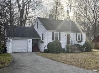 62 Adams Pl, Weymouth, MA 02190