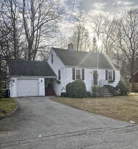 62 Adams Pl, Weymouth, MA, 02190